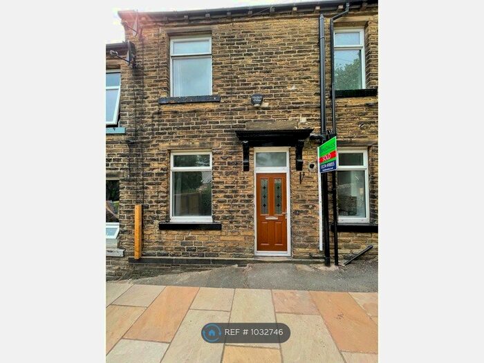 2 Bedroom Terraced House To Rent In Chapel Terrace, Thornton, Bradford, BD13