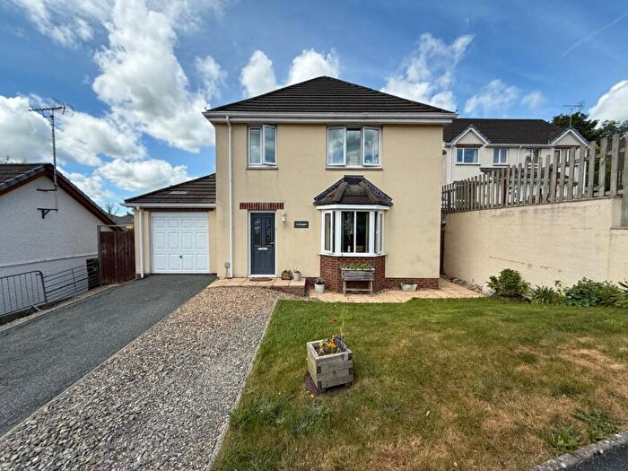 3 Bedroom Detached House For Sale In Bryn Deri Close, Adpar, Newcastle Emlyn, SA38
