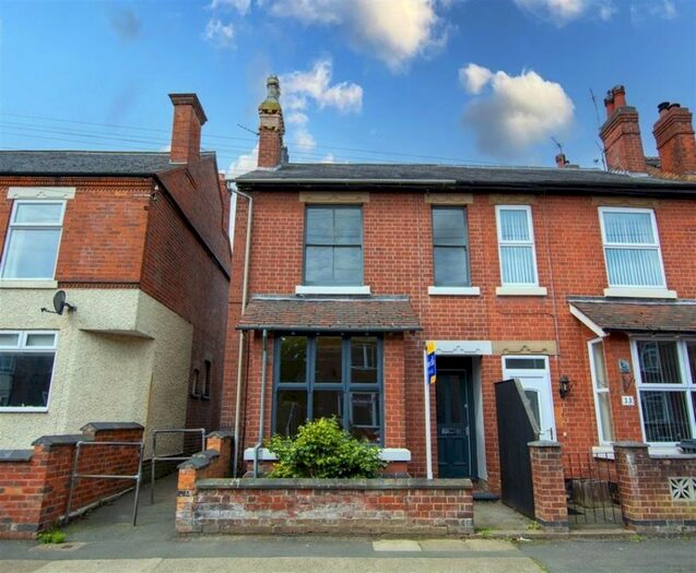3 Bedroom Semi-Detached House To Rent In Hawthorne Avenue, Long Eaton, Nottingham, NG10