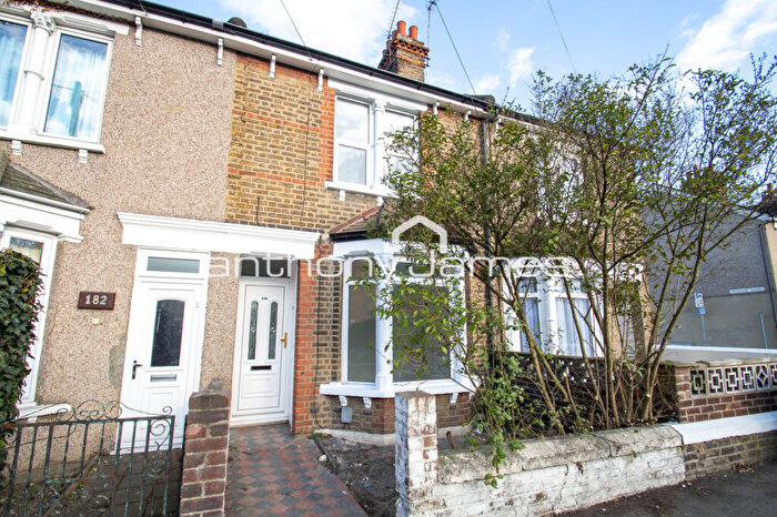 3 Bedroom Terraced House To Rent In Lowfield Street, Dartford, DA1