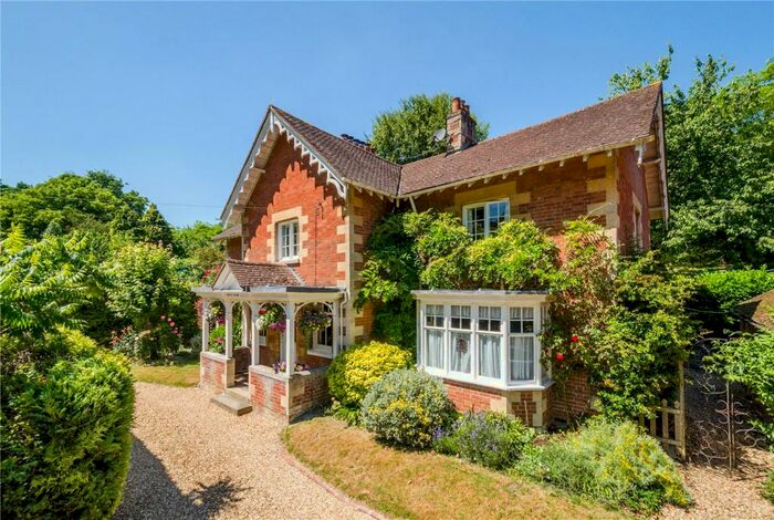 5 Bedroom Detached House For Sale In High Street, Erlestoke, Wiltshire, SN10