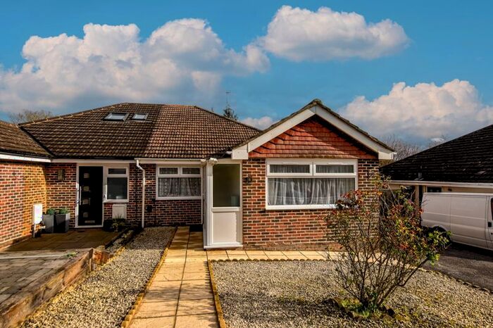 3 Bedroom Bungalow To Rent In Taylors Road, Chesham, HP5