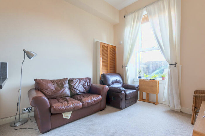 2 Bedroom Flat To Rent In Ramsay Place Edinburgh United Kingdom, EH15