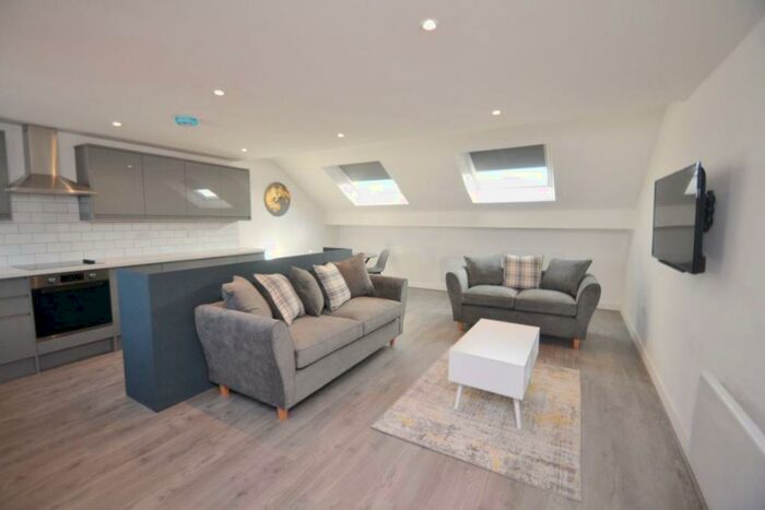 3 Bedroom Apartment To Rent In Lloyd Street South, Manchester, M14