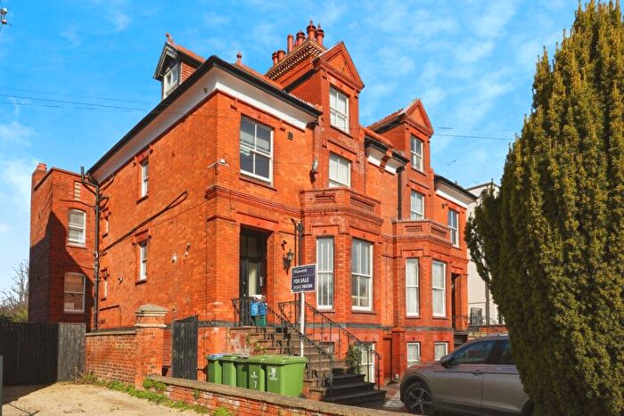 Apartment For Sale In Old Bath Road, Cheltenham, Gloucestershire, GL53