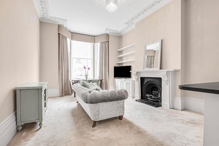2 Bedroom Flat To Rent In Finborough Road, Chelsea, SW10