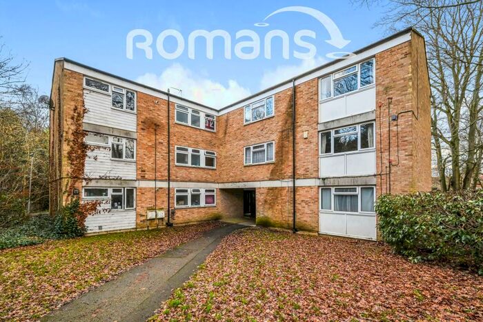 2 Bedroom Flat To Rent In Lydbury, Martins Heron, RG12