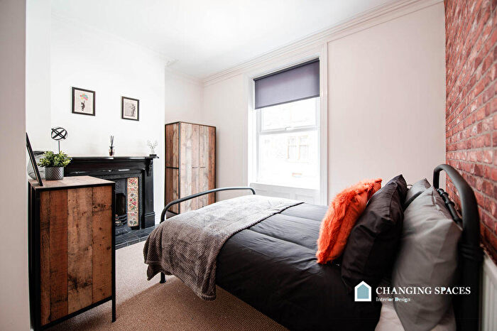 5 Bedroom Terraced House To Rent In Westover Road, LS13