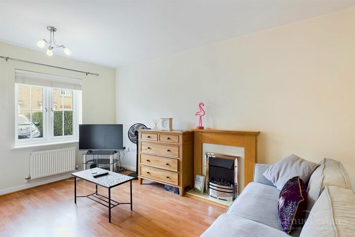 3 Bedroom Terraced House To Rent In Cranesbill Close, Streatham Vale, SW16