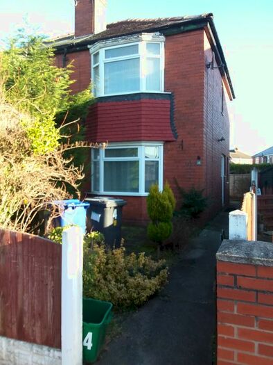 2 Bedroom Semi-Detached House To Rent In Hill Top Crescent, Wheatley Hills, Doncaster, DN2