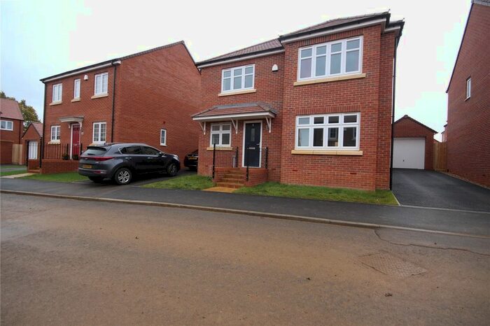 4 Bedroom Detached House To Rent In Grassland Way, Northampton, Northamptonshire NN4