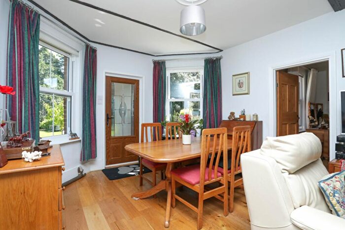 3 Bedroom Detached House For Sale In Acrise, Folkestone, CT18