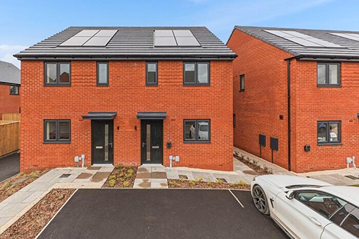 2 Bedroom Semi-Detached House For Sale In Herald Road, DN3