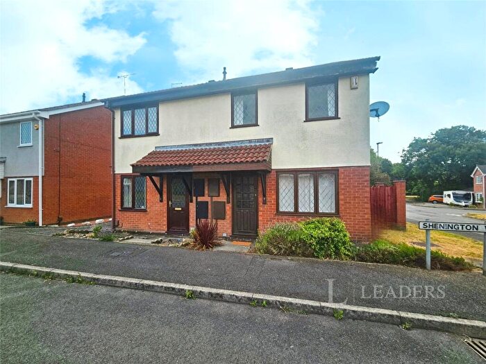 3 Bedroom Semi-Detached House For Sale In Shenington Way, Oakwood, Derby, DE21