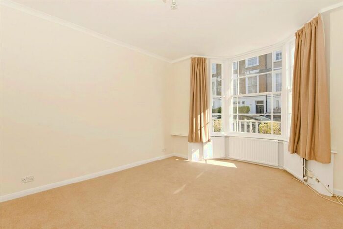 1 Bedroom Flat To Rent In St Pauls Crescent, Camden, London, NW1