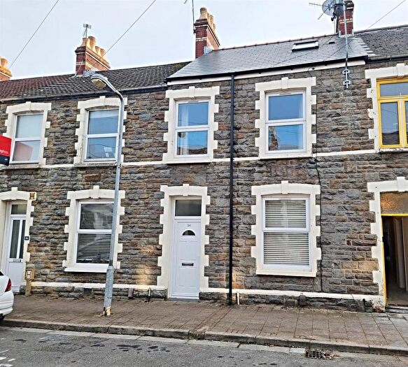 3 Bedroom Terraced House To Rent In Emerald Street, Splott, Cardiff, CF24
