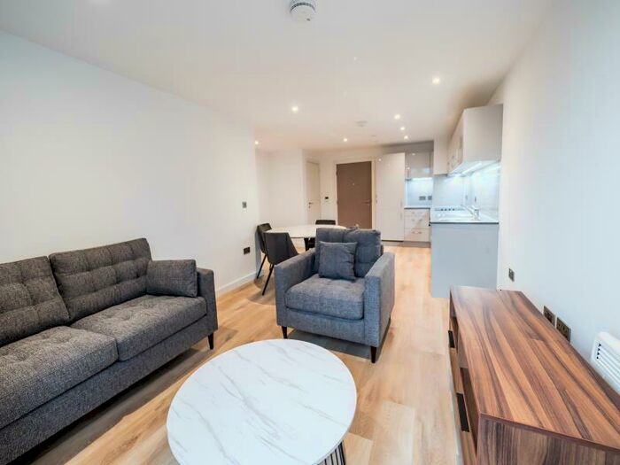1 Bedroom Apartment To Rent In Flat :: The Quarters, M1