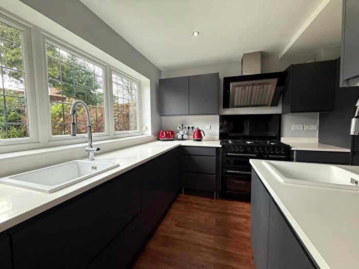 1 Bedroom Apartment To Rent In Greyfriars, Ware, SG12