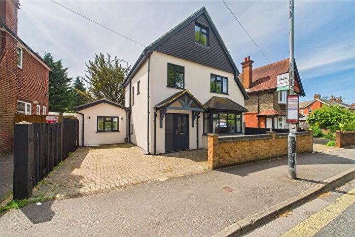 4 Bedroom Detached House To Rent In St. Marks Road, Maidenhead, Berkshire, SL6