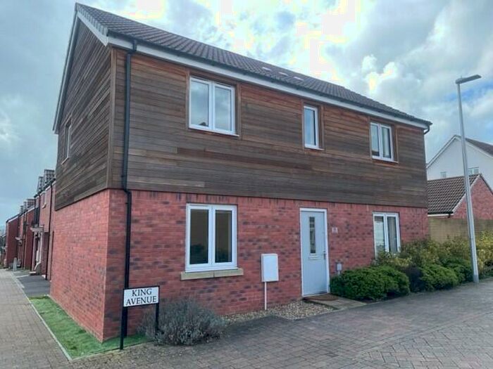 4 Bedroom Detached House To Rent In Greenacres, Exeter, EX2