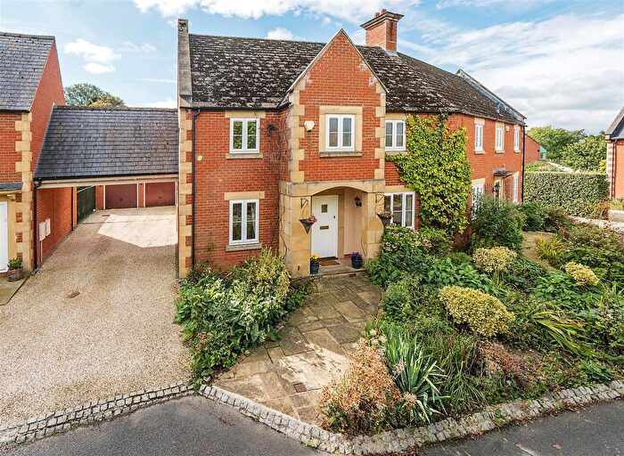 3 Bedroom Semi-Detached House For Sale In Church Meadows, Toddington, Cheltenham, GL54