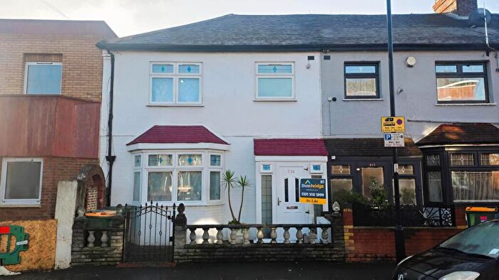 4 Bedroom Terraced House For Sale In Kempton Road, East Ham, E6