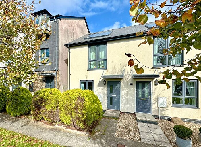 2 Bedroom Semi-Detached House For Sale In Plymbridge Road, Glenholt, Plymouth, PL6