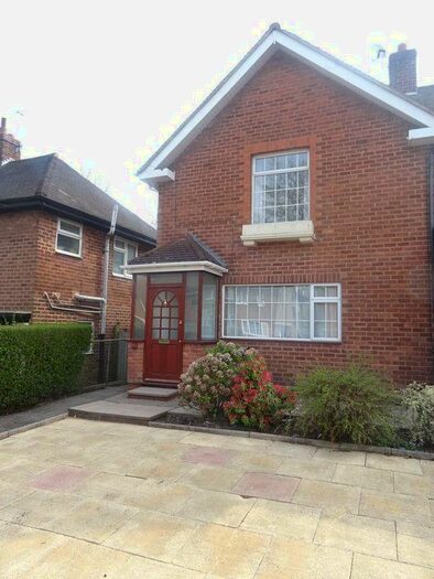 3 Bedroom End Of Terrace House To Rent In Swinford Road, Selly Oak, Birmingham, B29