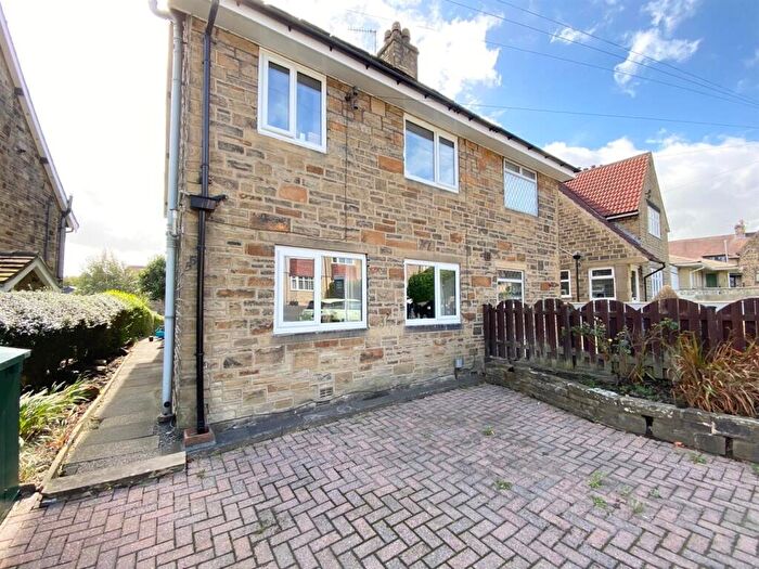 4 Bedroom Semi-Detached House For Sale In Birkby Lodge Road, Huddersfield, HD2