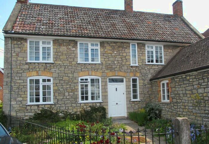 3 Bedroom Detached House To Rent In The Borough, Wedmore, BS28