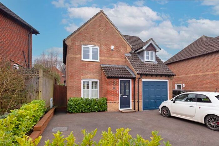 3 Bedroom Detached House For Sale In Blackberry Way, Paddock Wood, Tonbridge, TN12