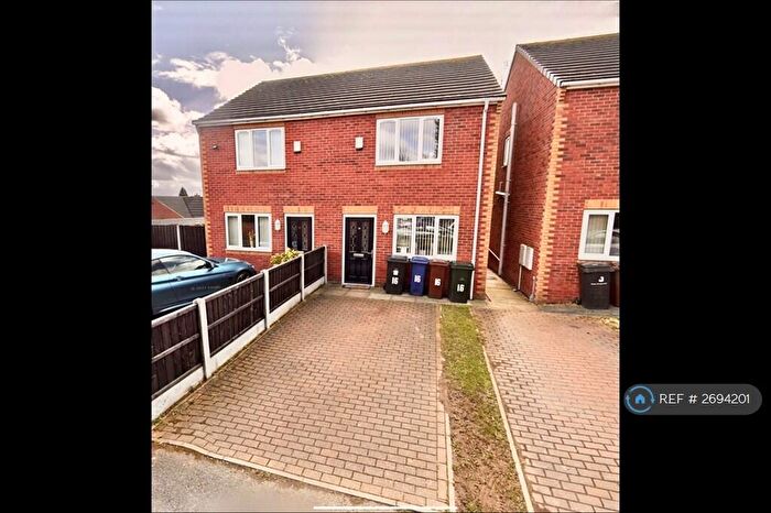 3 Bedroom Semi-Detached House To Rent In Intake Lane, Barnsley, S72