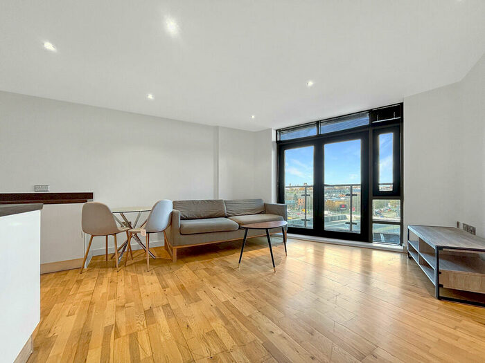 1 Bedroom Apartment To Rent In Montague, Gotts Road, Leeds City Centre, LS12