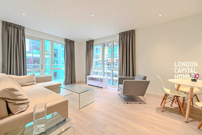 1 Bedroom Apartment To Rent In Hartwood Court Devan Grove London, N4