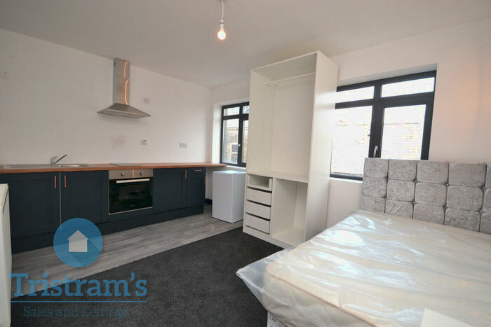 Studio To Rent In Studio, Millstream Court, NG7