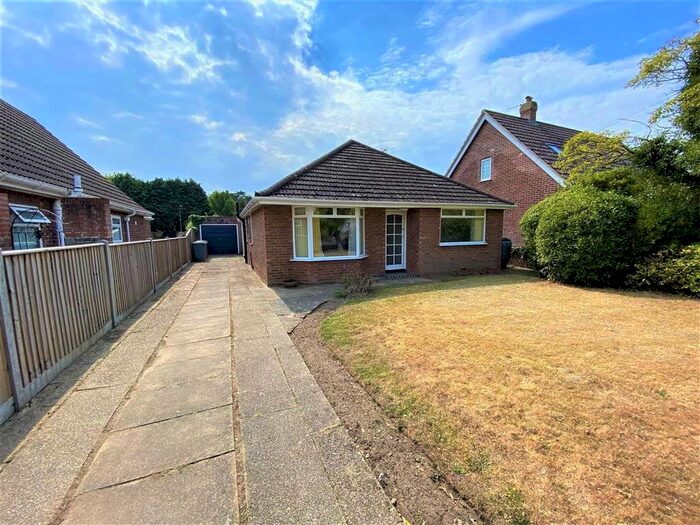 3 Bedroom Bungalow To Rent In Howell Road, Drayton, Norwich, NR8