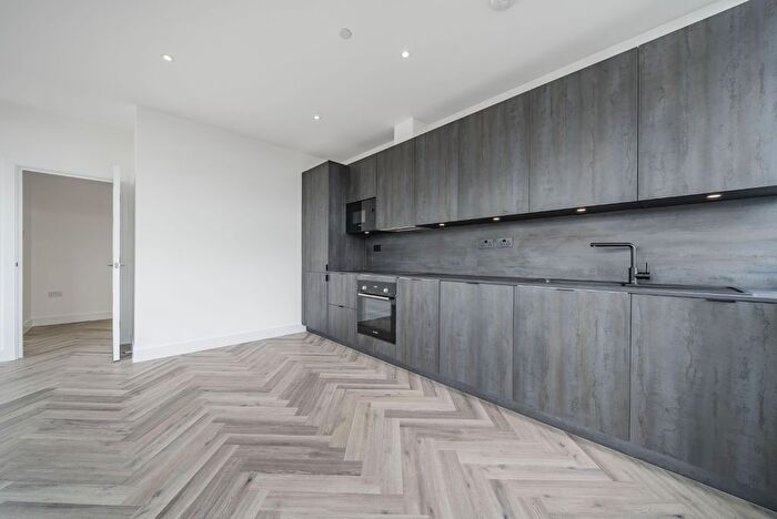 2 Bedroom Flat To Rent In Albery Apartments, Trinity Place, Bexleyheath, Kent, DA6