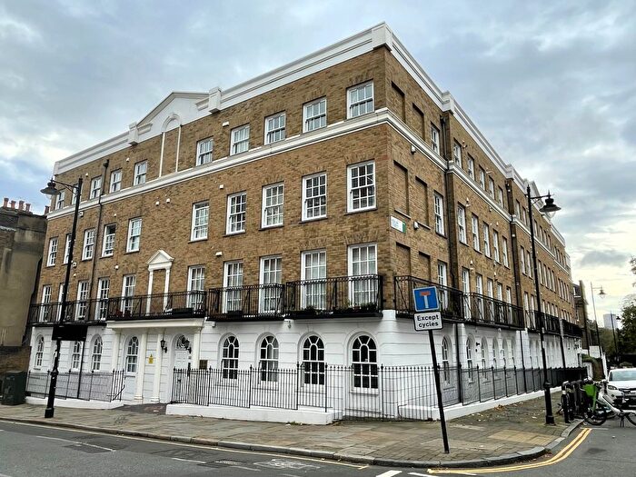 1 Bedroom Flat To Rent In Amwell Street, London, EC1R