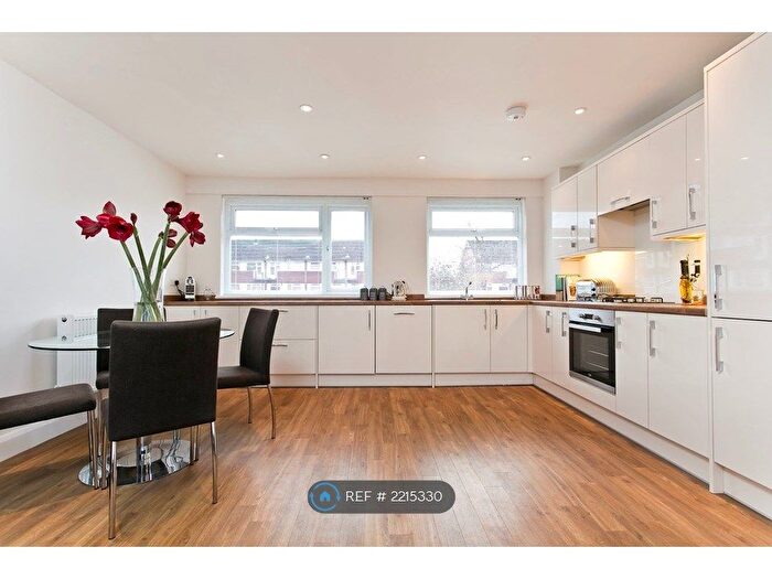 2 Bedroom Maisonette To Rent In Dorville Road, Lee, London, SE12