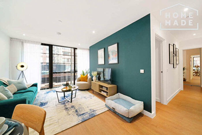 2 Bedroom Apartment To Rent In Sherlock Quarter, Sherlock St, B5