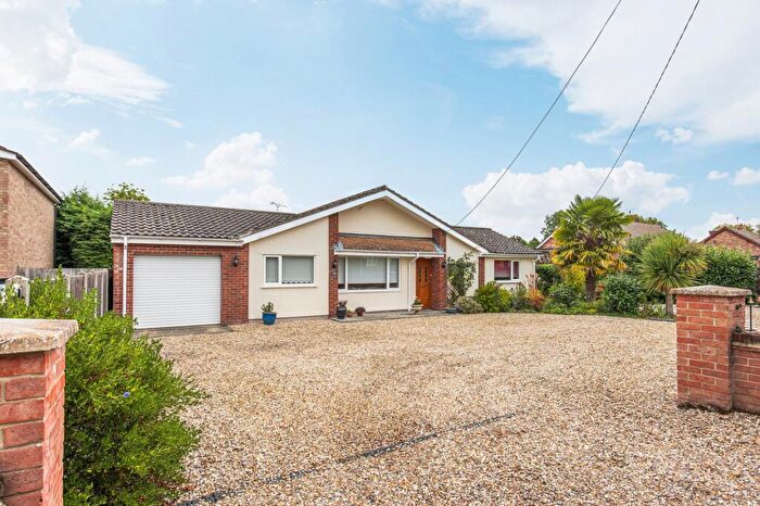 3 Bedroom Detached House For Sale In Three Bedroom Bungalow In Watton, IP25