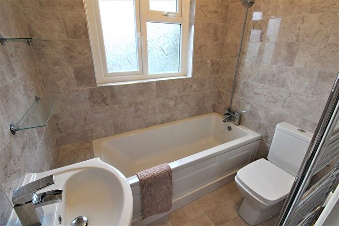 3 Bedroom End Of Terrace House For Sale In Lester Road, Gosport, PO12