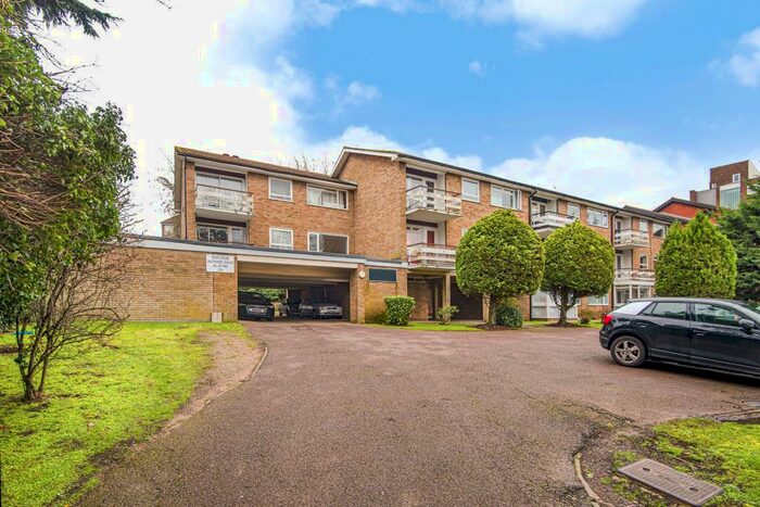 2 Bedroom Apartment To Rent In Elstree House, Stanmore, HA7