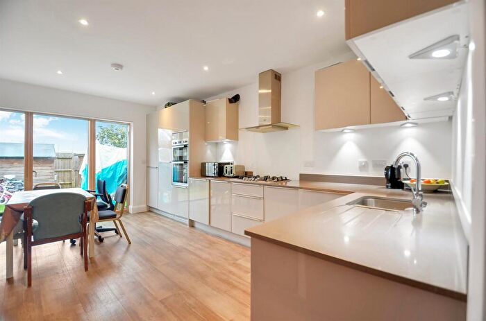 3 Bedroom Terraced House For Sale In Sher Afzal Close, Oxford, OX4