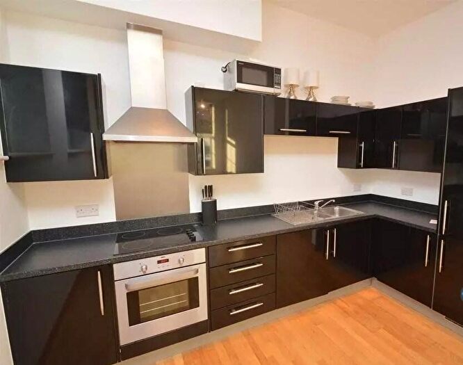 2 Bedroom Flat To Rent In Longbridge Road, Dagenham, RM8