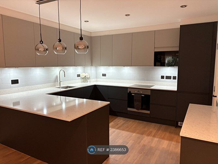 2 Bedroom Flat To Rent In Notting Hill, London, W2