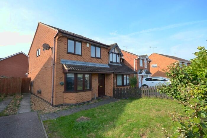 3 Bedroom Semi-Detached House To Rent In Aldwell Close, Wootton, Northampton, NN4