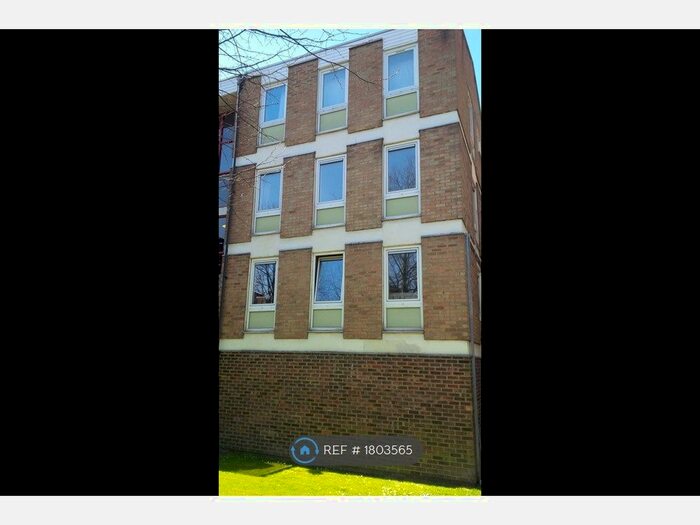 1 Bedroom Flat To Rent In Brockworth, Kingston Upon Thames, KT1