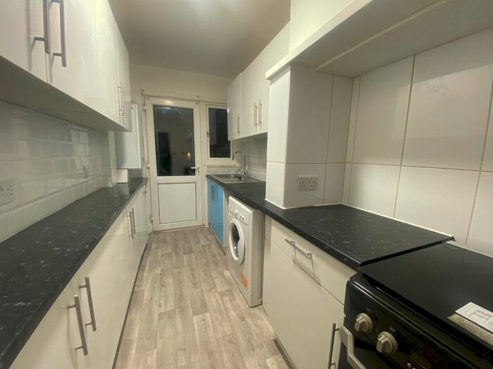 3 Bedroom Terraced House To Rent In Drake Road, Harrow, HA2