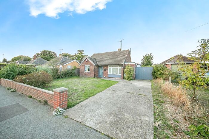 3 Bedroom Detached Bungalow For Sale In Penzance Road, Kesgrave, Ipswich, IP5